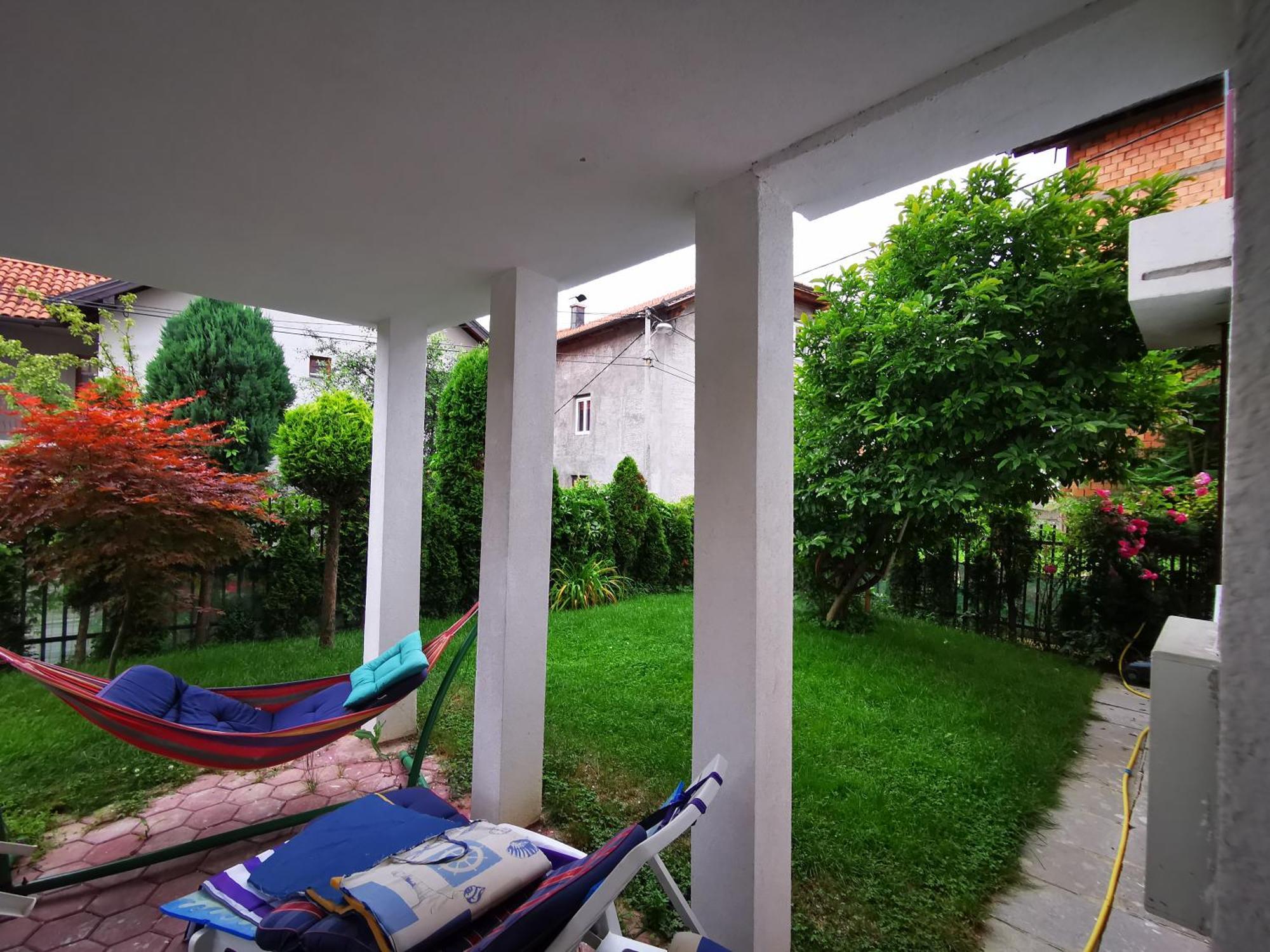 Rest & Recharge 4Bdr Apt- Free Parking, Ac & Garden 사라예보 외부 사진