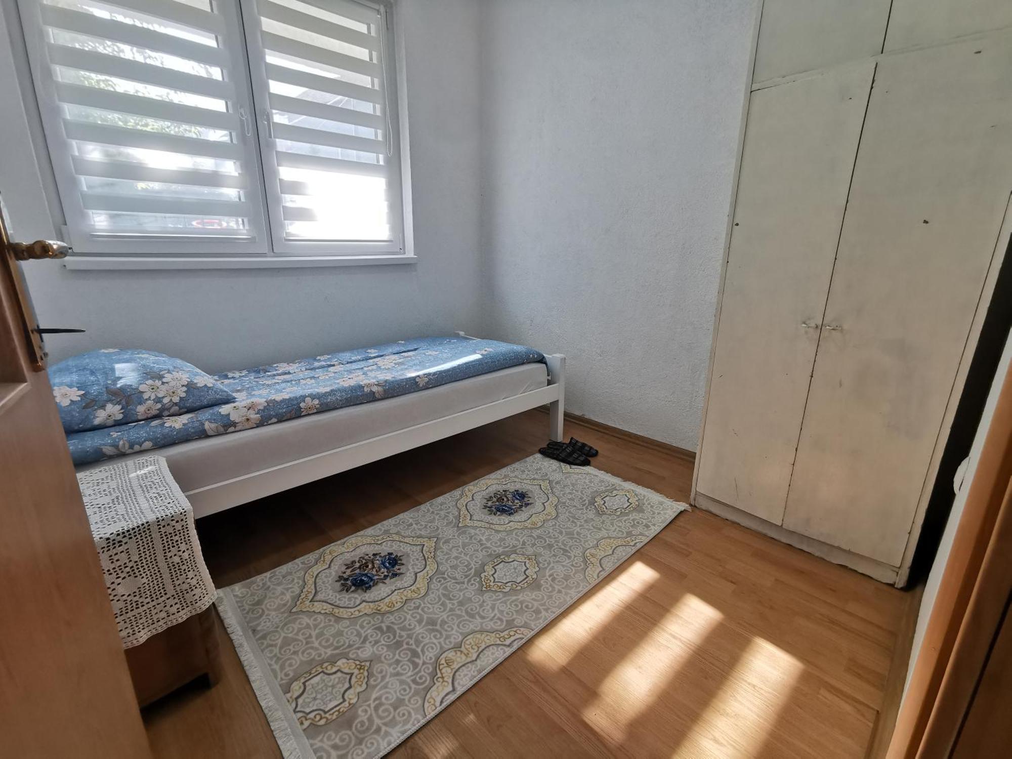 Rest & Recharge 4Bdr Apt- Free Parking, Ac & Garden 사라예보 외부 사진